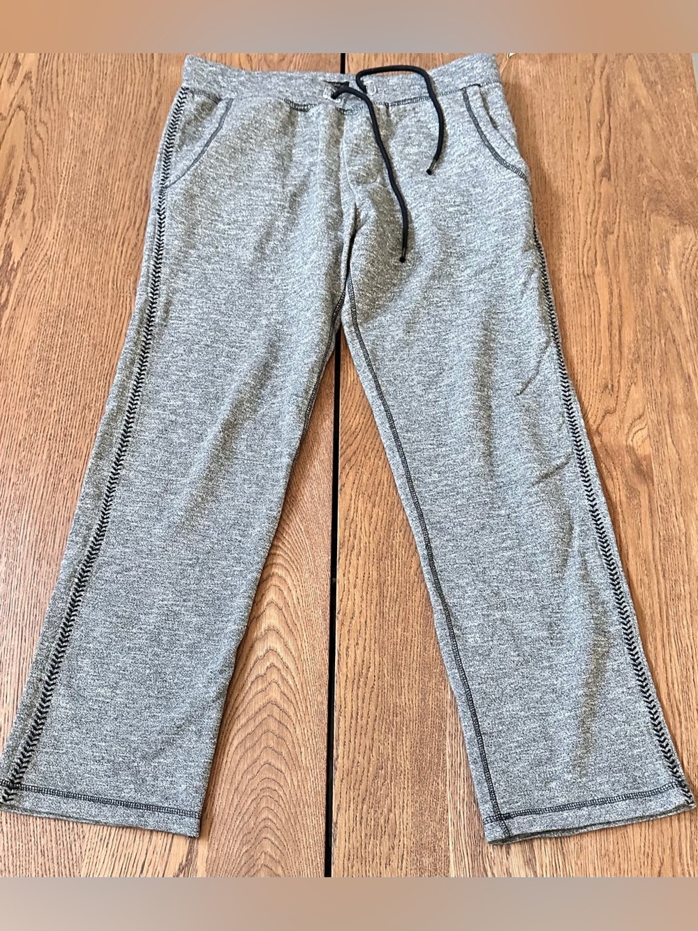 True Religion Gray Knit Drawstring Jogger Pants with Black Drawcord SMALL